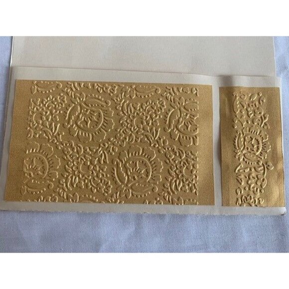 Anna Griffin Cricut Cuttlebug Blossom Toss Embossing Folders & Border Set - Picture 4 of 6